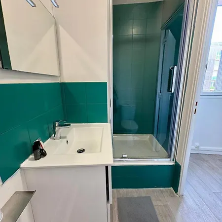 Dalikyda - Le 2 Feuilles - 2 Beds - Wi-fi - Kitchen Apartment *